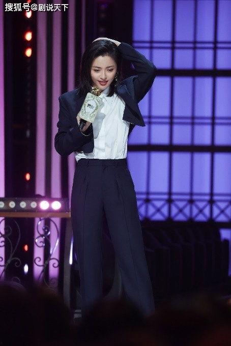 娱乐圈吃瓜大张伟,娱乐圈吃瓜达人，揭秘明星幕后故事